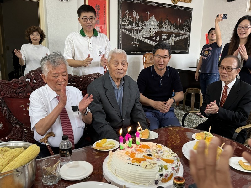 520農運屆滿36週年總領隊李江海101歲念茲在茲還是農業