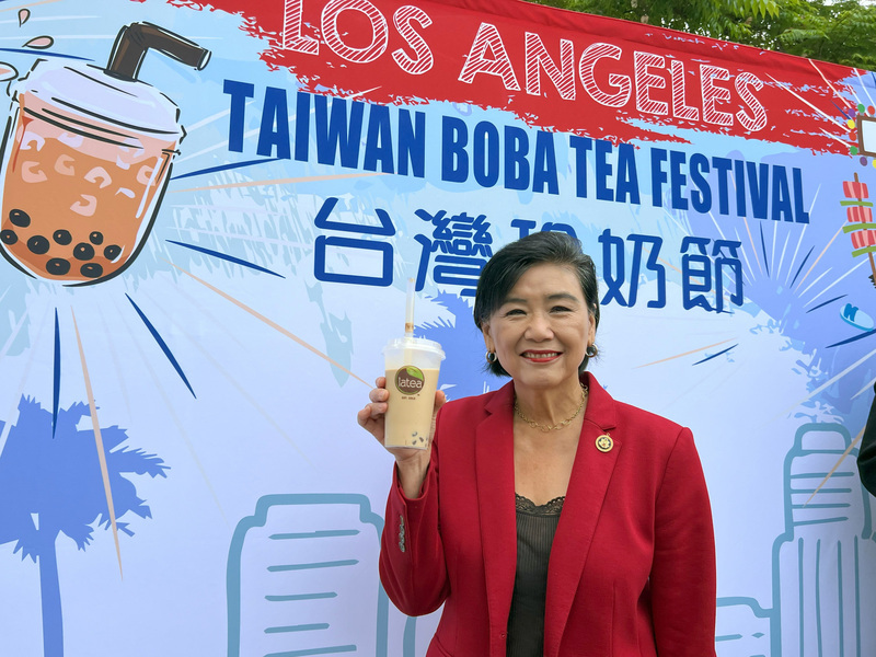 美國會議員：珍奶源自台灣 要讓每個人知道