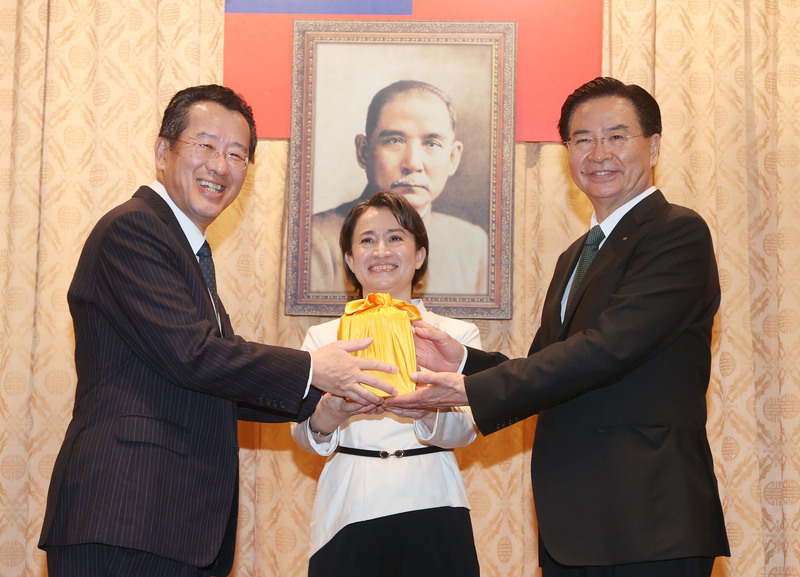 副總統蕭美琴主持總統府、國安會秘書長交接