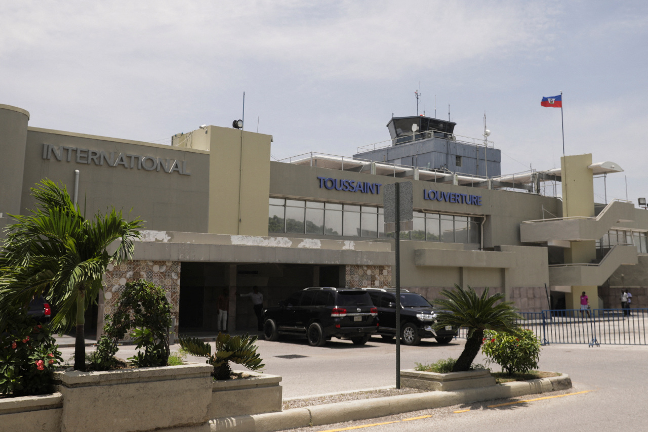 美國客機遇襲 FAA：所有民航機禁飛海地30天