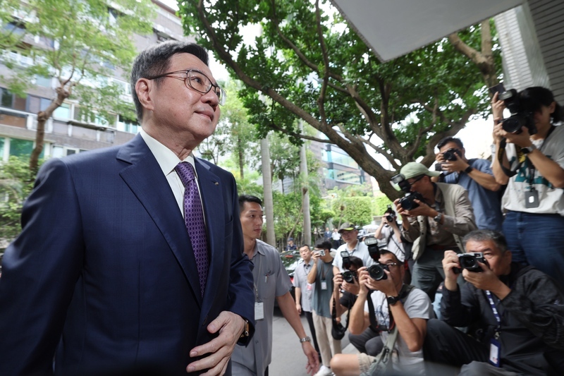 赴中禁團令調整 卓榮泰：盼業者好好規劃兼顧品質