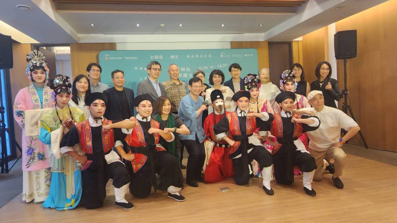 台積電與國光劇團「戲曲傳承計畫」3年有成 公演校園版《春草闖堂》