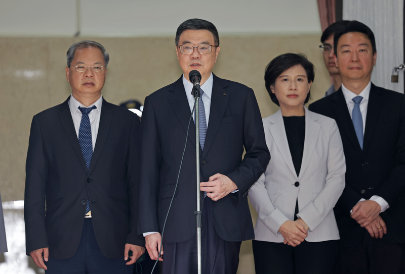 賴總統登時代封面談兩岸 卓榮泰：盼中國領導人看得到善意