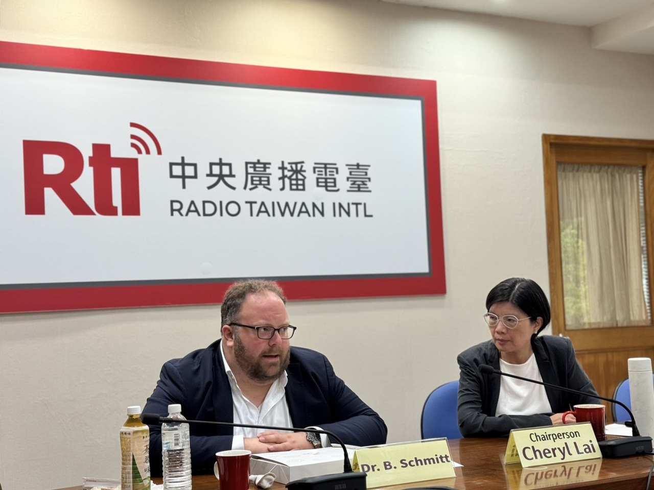 美安全專家敦促制裁俄羅斯 增加對烏克蘭的軍事支持