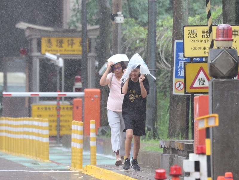 中南部、花東高溫可能達36度以上 午後慎防雷陣雨