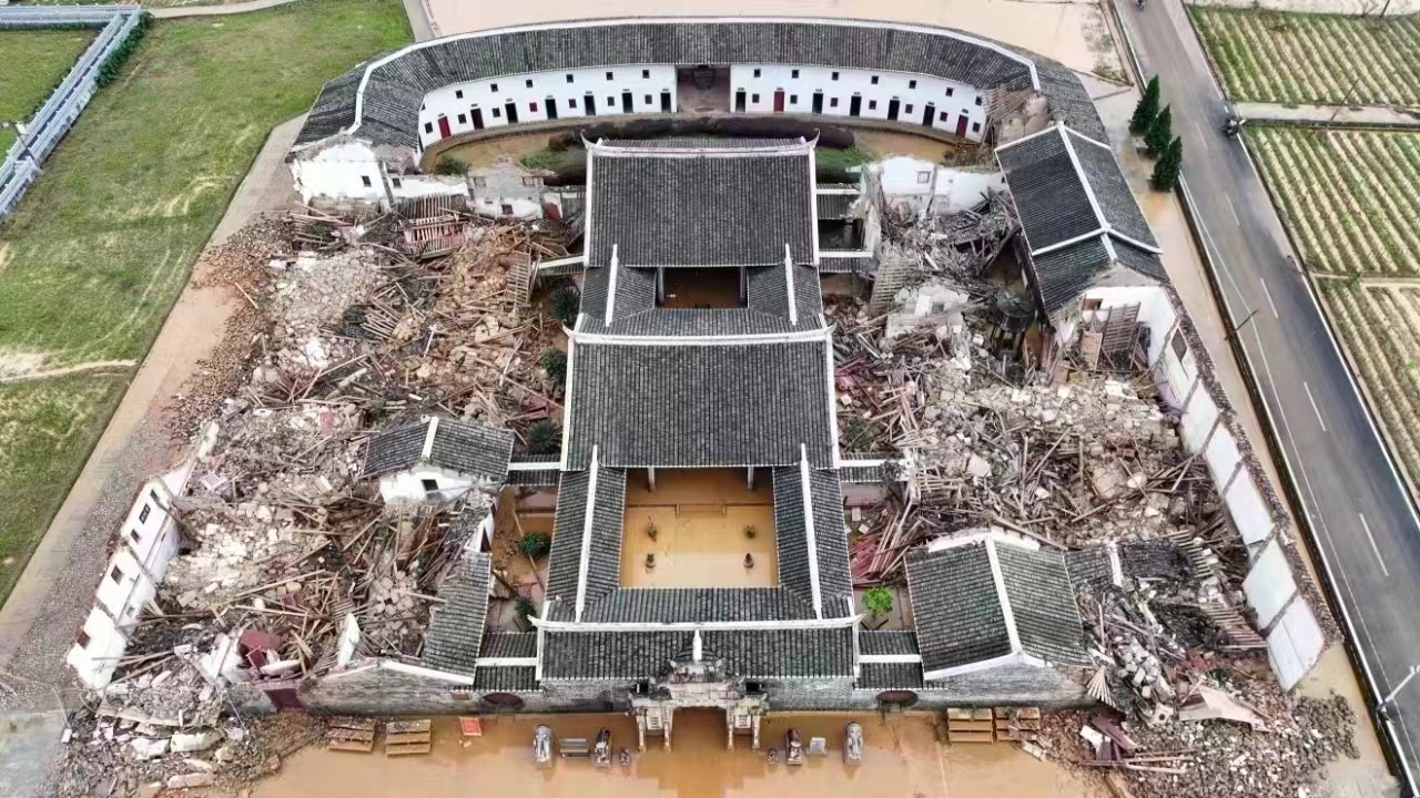 福建暴雨襲擊 客家李氏大宗祠坍塌