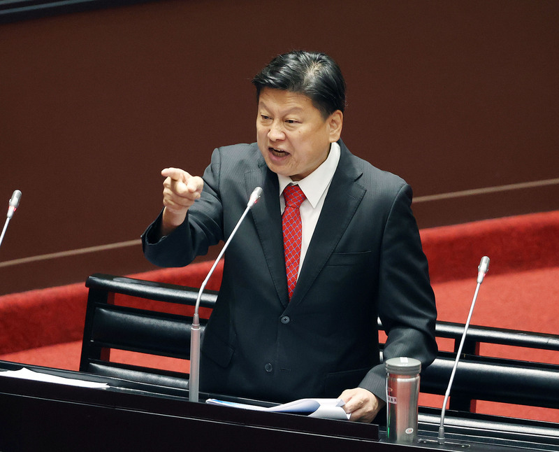 傅崐萁播前閣揆詢答影片問是否為藐視國會？卓榮泰：花蓮縣議會質詢也很精彩