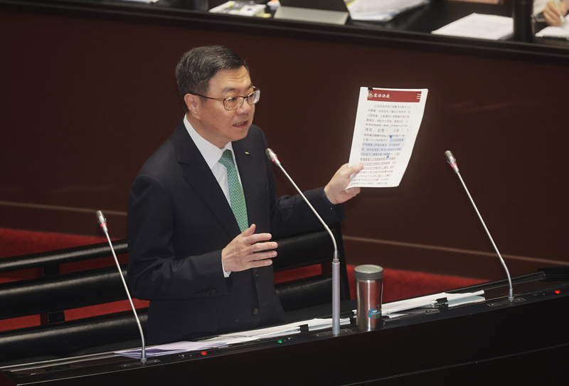 究竟何謂反質詢？卓榮泰：翻遍條文看不到反質詢定義