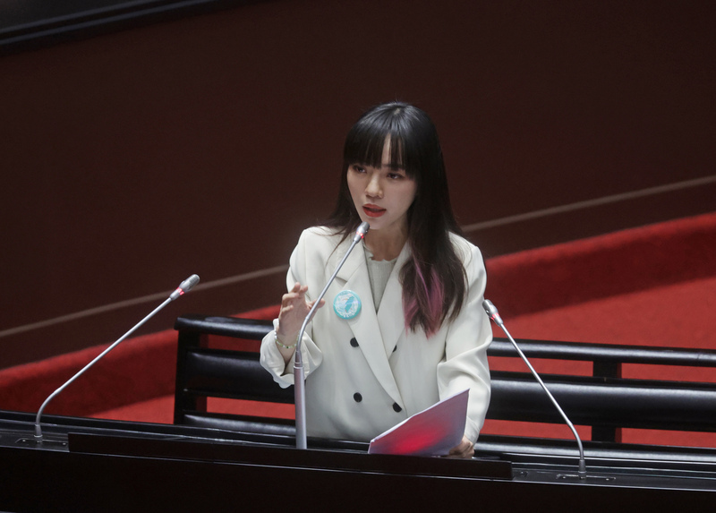 藍委提離島建設條例引中資惹議 綠委批：比服貿還可怕