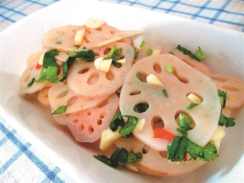 炎炎夏日來吃藕吧 ! 姜老師說 : 大館子不點小菜 小館子不點大菜 又是什麼道理勒