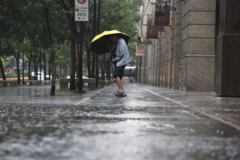 未來一週水氣先減後增  28日起各地午後防大雨