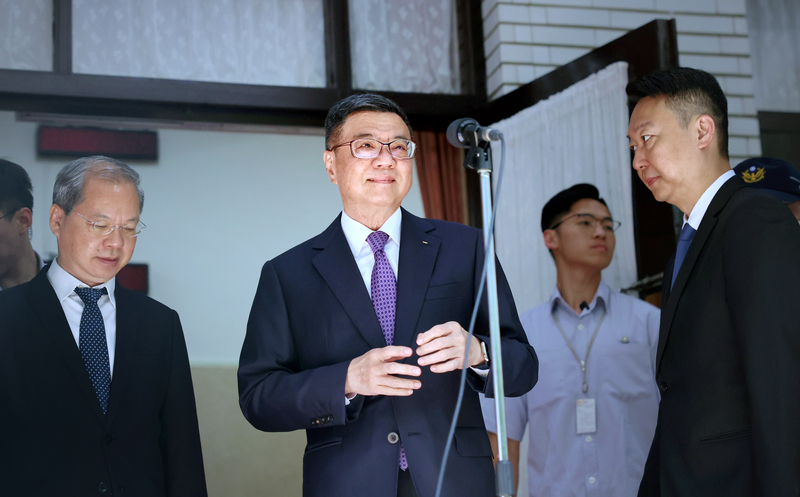 國會擴權覆議遭否決！總統府、行政院聲請釋憲、暫時處分  反制懲治台獨意見 陸委會調升陸港澳旅遊警示