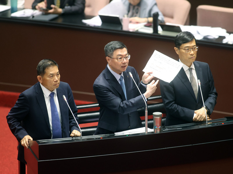 台電推10年強化電網韌性計畫 卓榮泰：朝縮短時程來調整