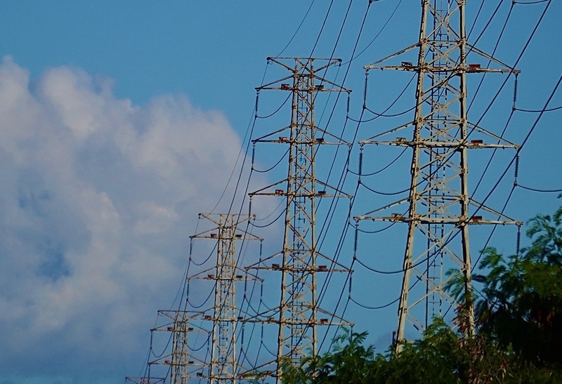 納入AI用電需求 經部最新預估：2030年用電將增12％至13%