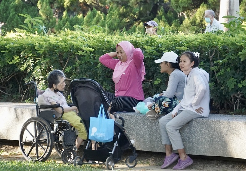 鐘點移工試辦方案挨批收費高 擬清明連假後上路