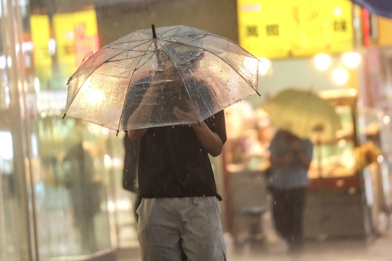 低壓帶28日離開降雨稍減 29日水氣再增加