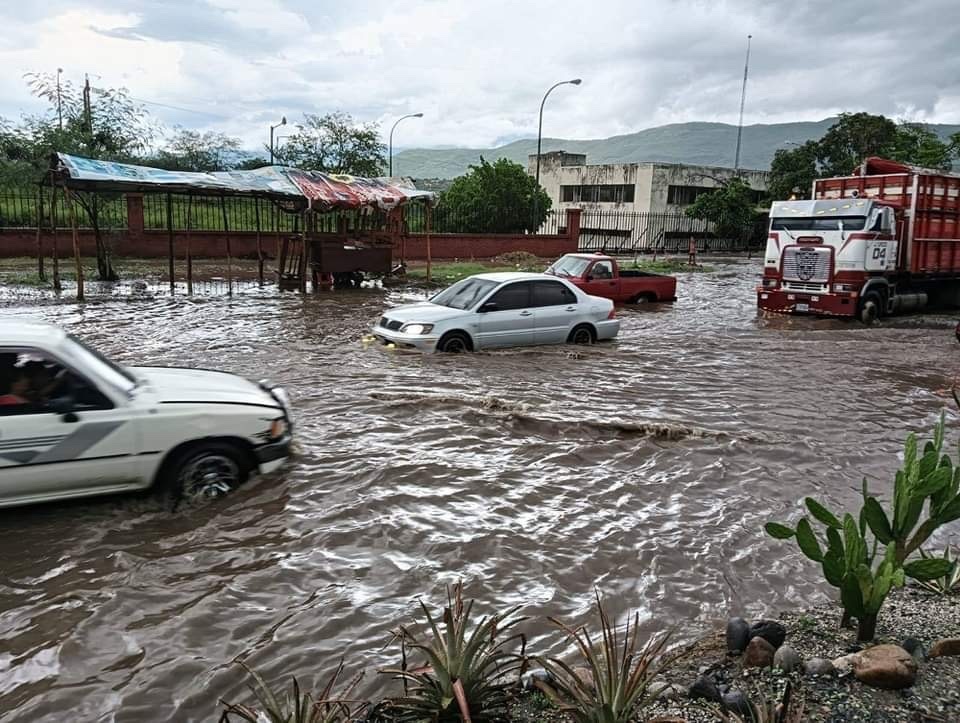 連日豪雨釀災 瓜地馬拉宣布全國進入災難狀態