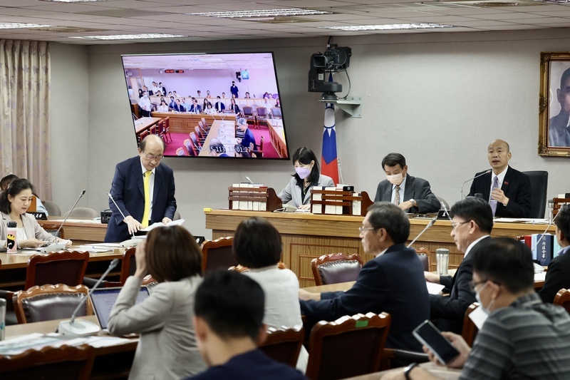 健保點值修法協商破局 韓國瑜裁示送院會處理