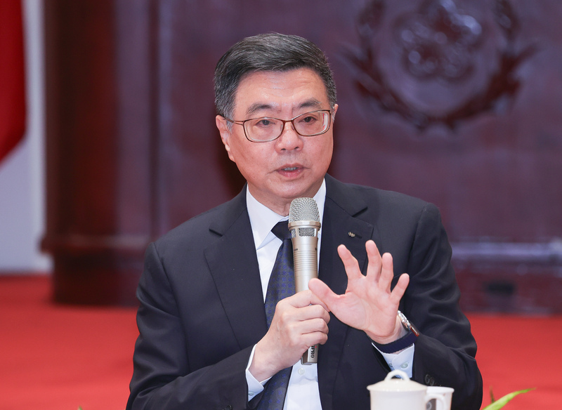 鼎泰豐關華北門市 卓榮泰：中國經濟不佳 應以福國利民為主