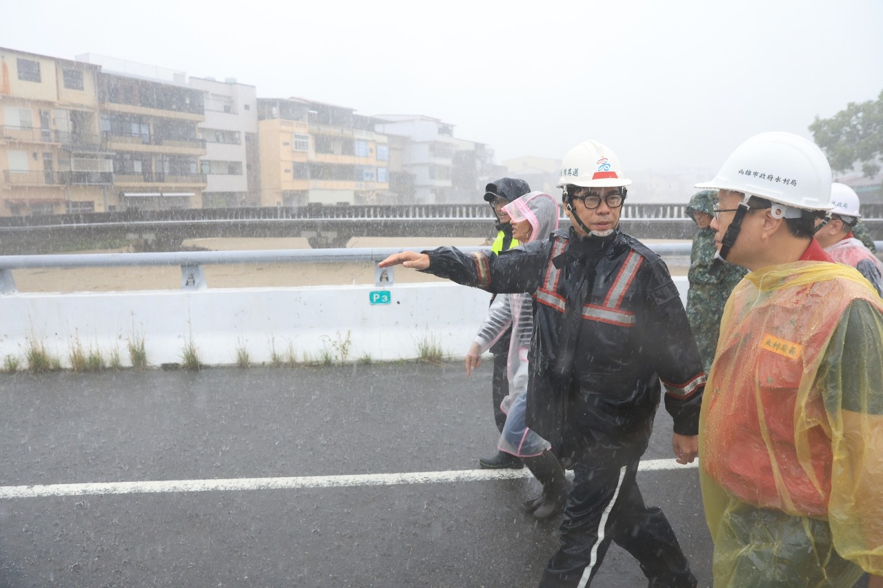 高雄美濃湖溢堤 陳其邁：隨時準備預防性撤離