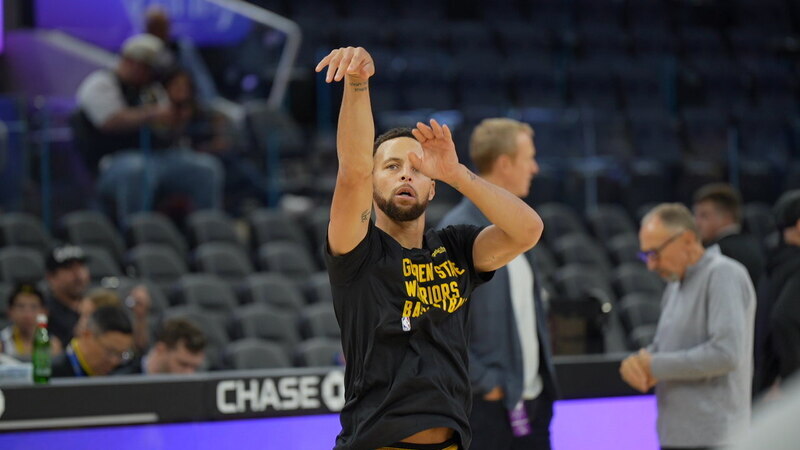 NBA球星柯瑞再次力挺 賀錦麗勝選才能團結美國