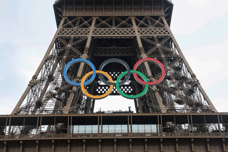 奧運五環繼續懸掛艾菲爾鐵塔 建築師後代反對