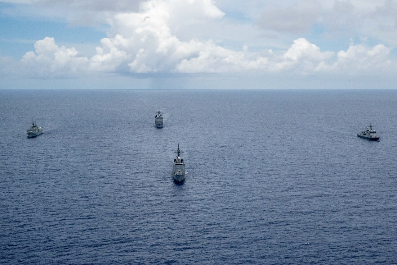 解放軍黃岩島海空戰巡 菲美加澳同日聯合軍演