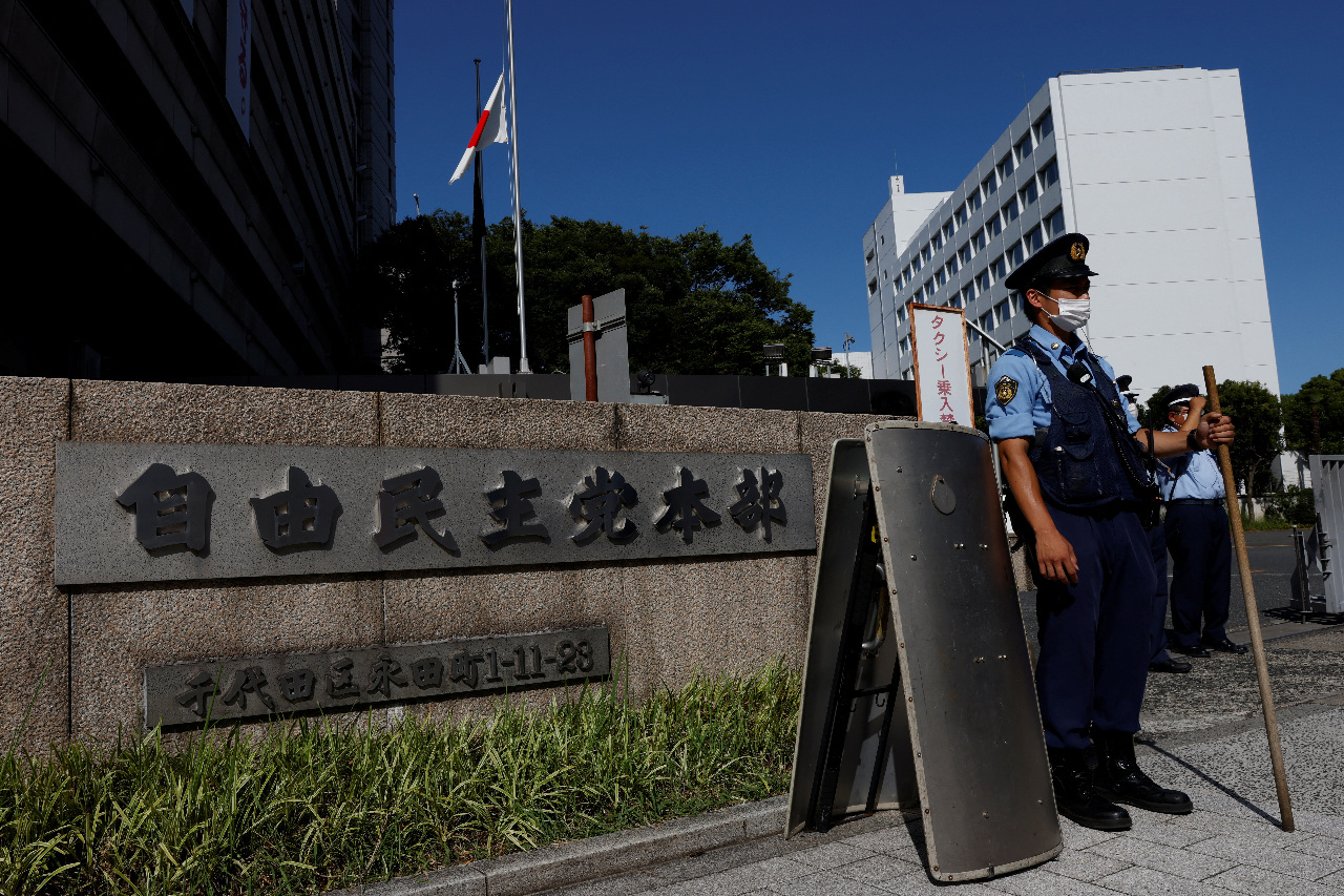 日本自民黨9月黨魁選舉  科技資訊為未來新戰場