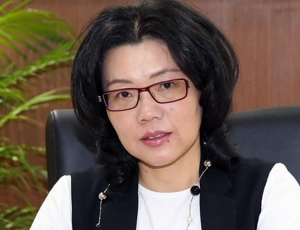 總統令   東吳政治系教授蔡秀涓接任保訓會主委