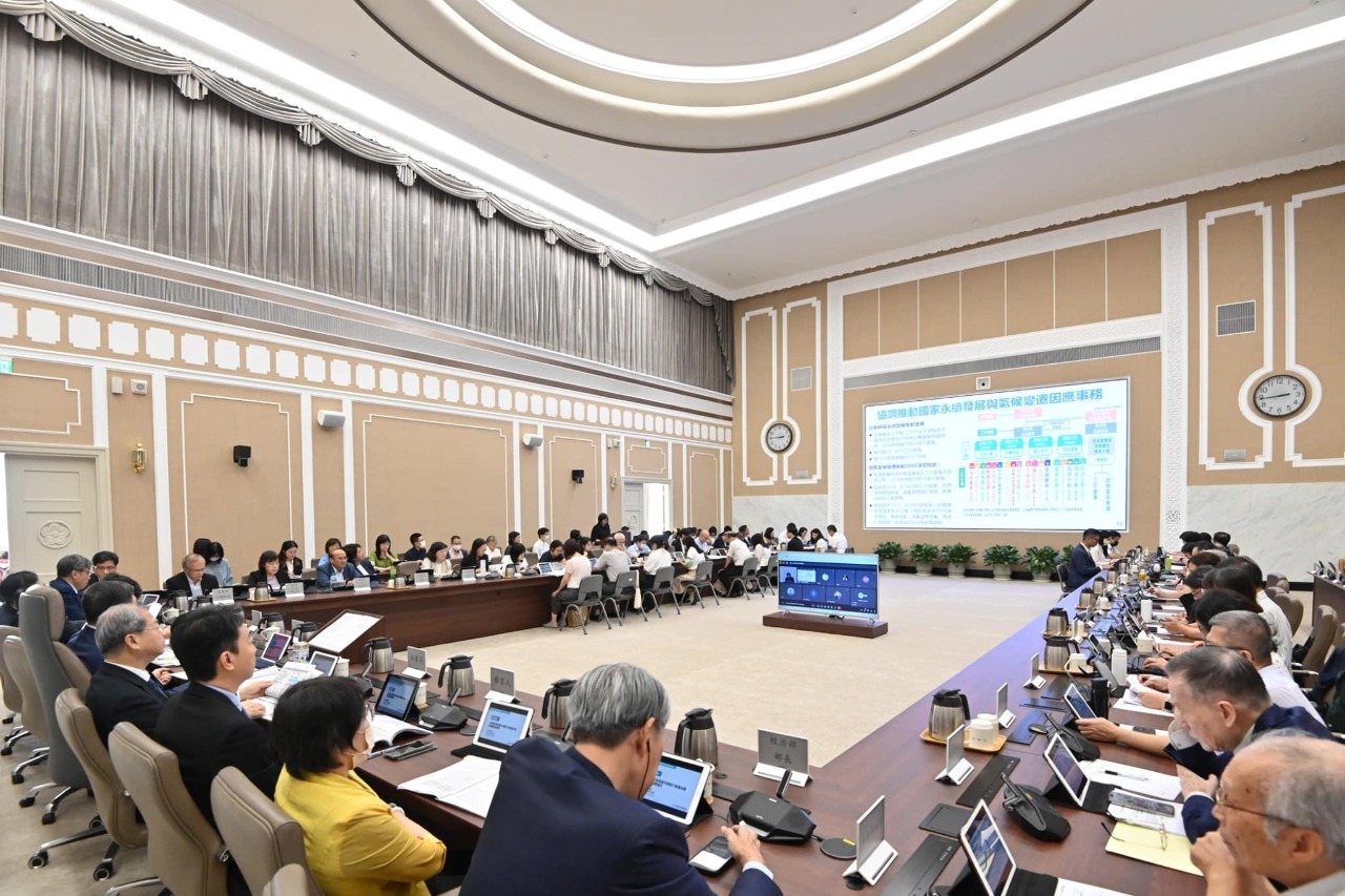 政院2025施政方針：兩岸對等尊嚴交流  與港澳良性互動