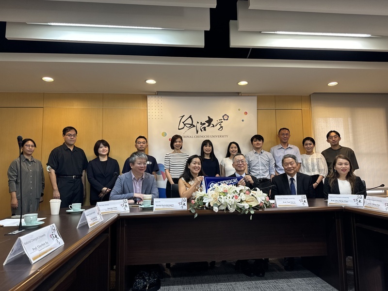 OpenAI高層訪台 ChatGPT講國語超順