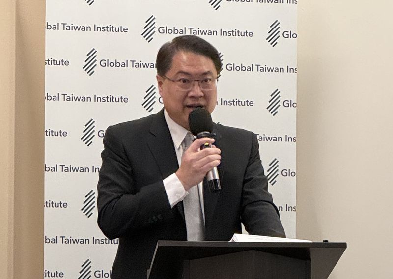 林右昌訪美呼應賴總統 指中國奪取台灣目的非領土完整