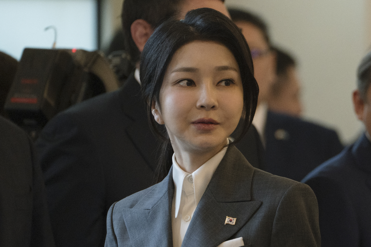 調查前第一夫人案 南韓檢方突襲尹錫悅私宅