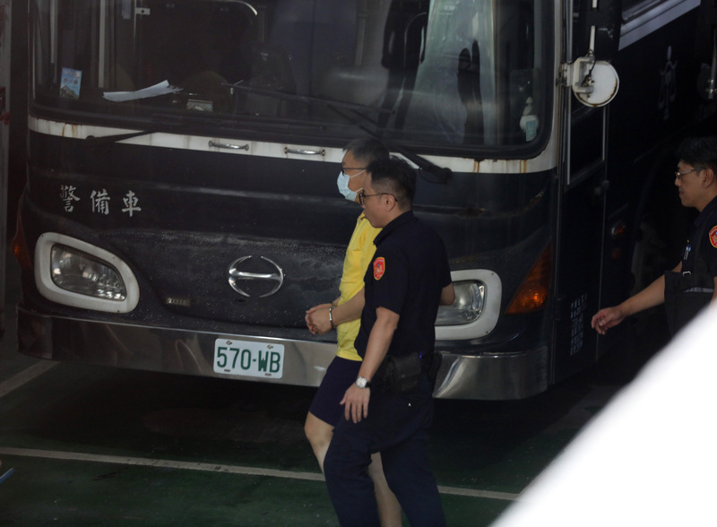 北檢首度提訊柯文哲  彭振聲提訊後午間還押