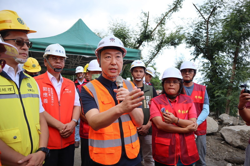 台鐵和仁崇德雙向中斷 交通部長指示陸海空投入疏運