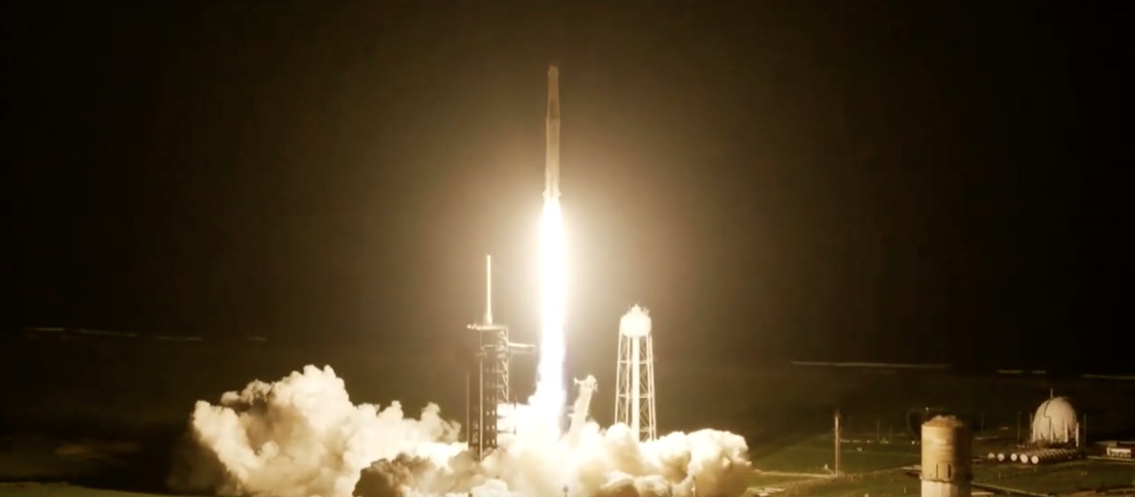 SpaceX乘龍號升空 執行史上首次民間太空漫步任務