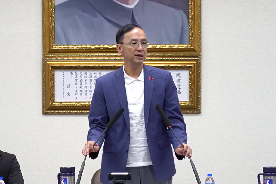日經：藍白猛批司法淪民進黨打手 專家憂法治政治化