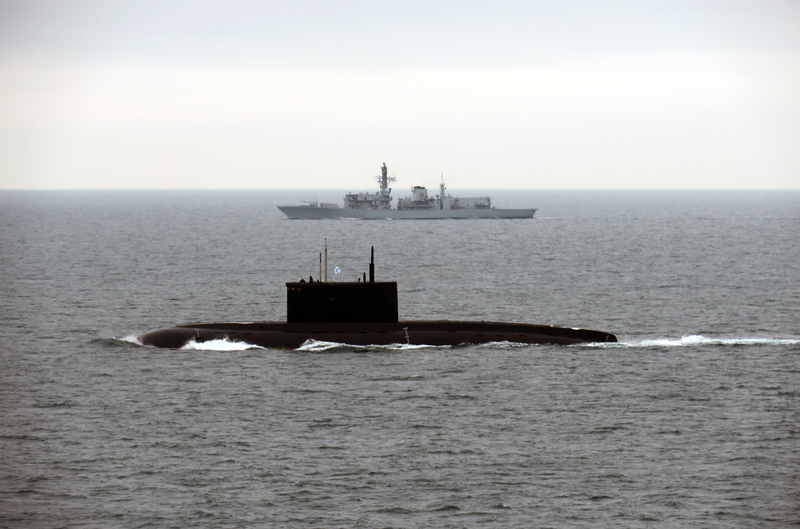 俄羅斯軍艦現蹤英國水域 軍機侵擾飛航情報區遭攔截