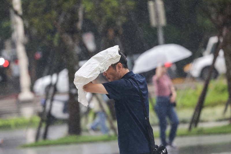 低壓帶影響 今晚起各地雨勢明顯