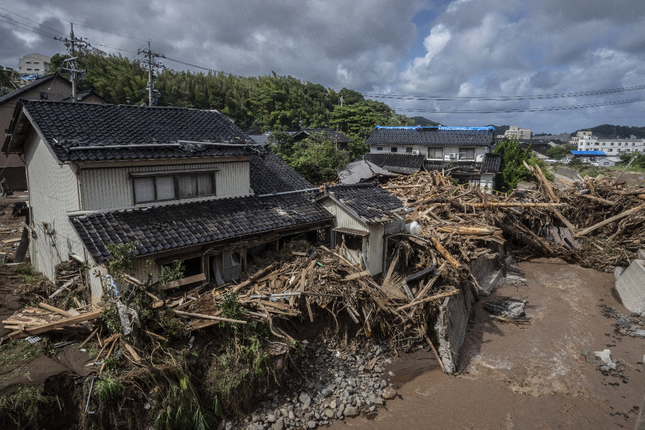 日本石川大雨7死2失蹤 強震臨時住宅淹水