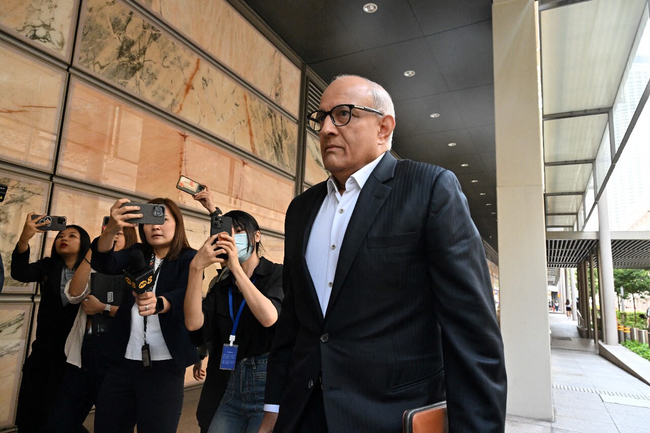 新加坡罕見高官涉貪 前交通部長易華仁坦承收禮