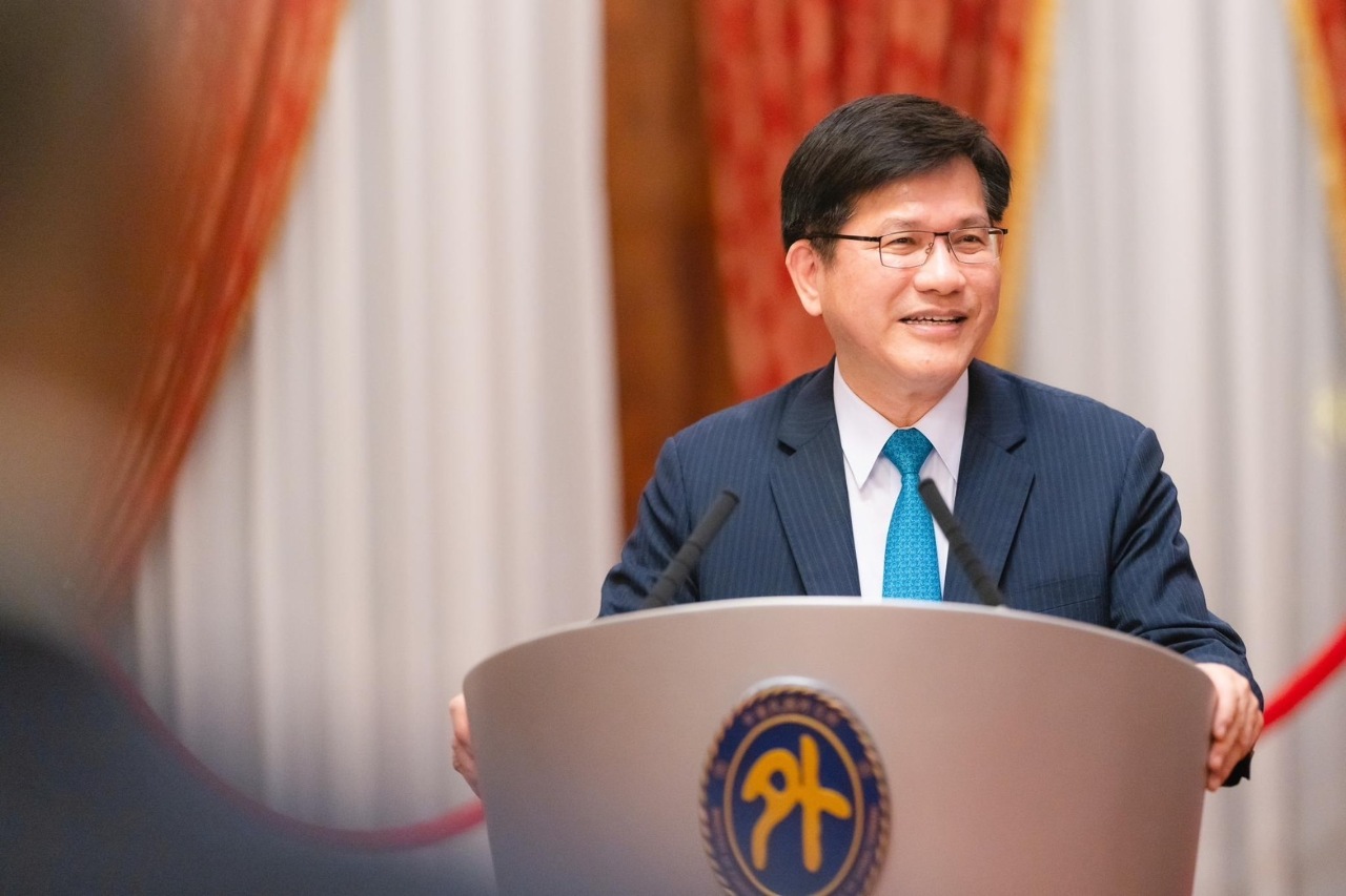 接見烏克蘭國會議員 林佳龍盼共同捍衛自由民主價值