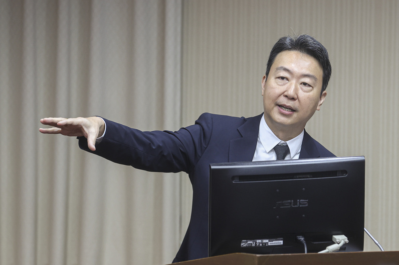 因應中共環台軍演 交長：密切掌握動態、確保海空航行安全