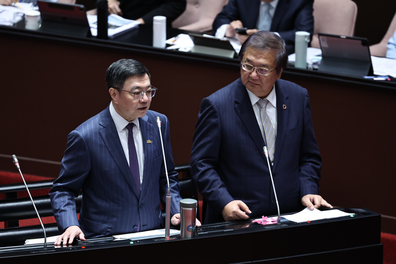 爭取提高訪視輔導員薪資 衛福部長：10月起將調薪