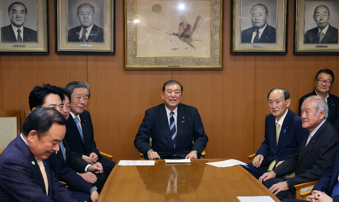 日本自民黨新人事及內閣名單大致底定 菅義偉任副總裁、13人首次入閣