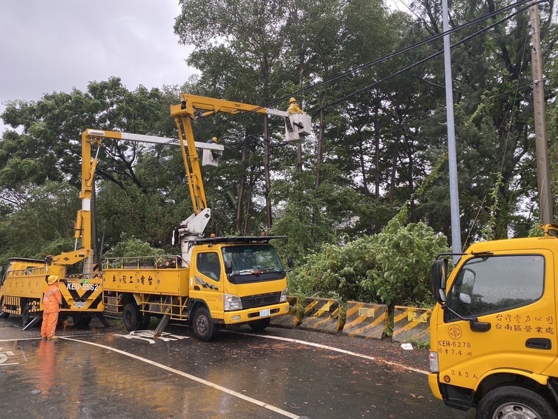山陀兒預報後續分歧大  吳德榮：颱風潰散難定位