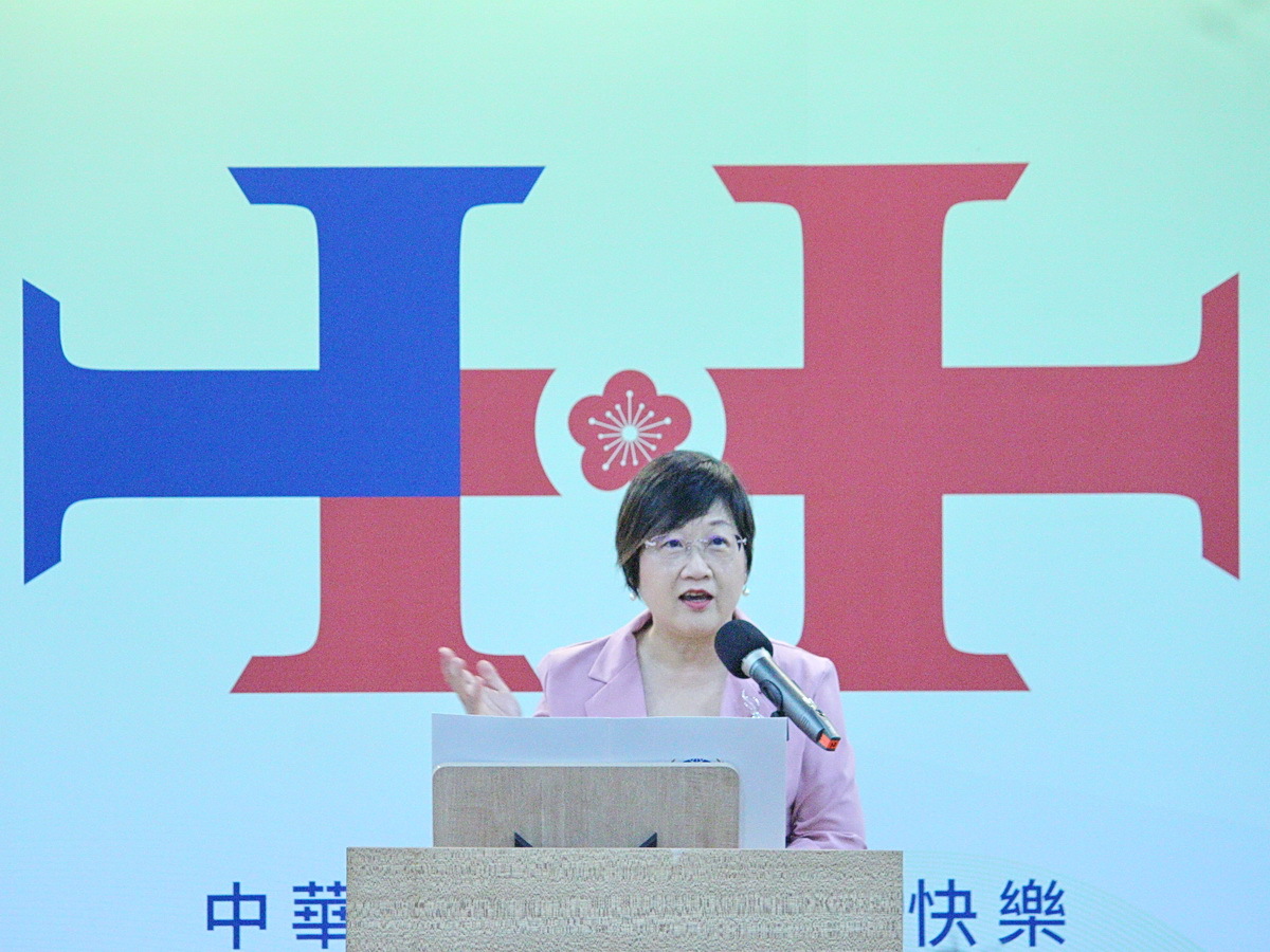 六大洲僑胞返台參加國慶 年紀最大百歲阿嬤