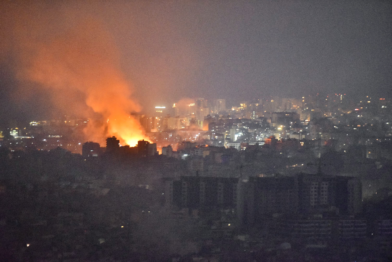 以軍徹夜空襲貝魯特南部 黎巴嫩官媒：攻勢非常猛烈