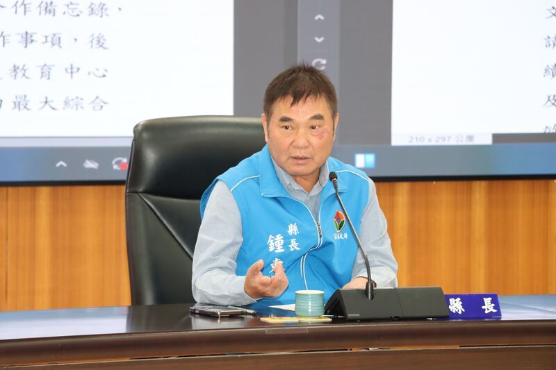 齊柏林之子受邀演講收羞辱訊息 鍾東錦自責致歉