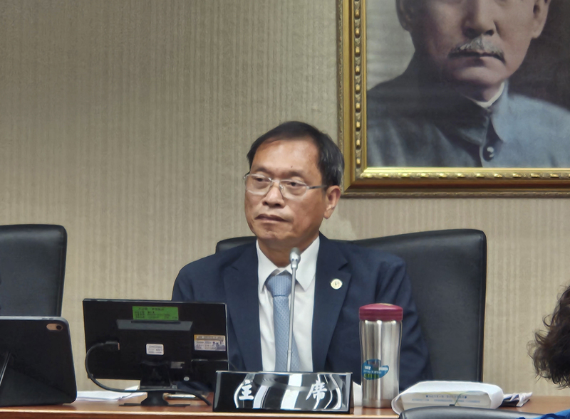 遭質疑凍結疫苗預算 蘇清泉：執行率低應檢討